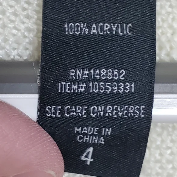 Torrid Striped Knit Fringed Vest Waterfall Front Cream Red Blue Sz 4 Pre-Owned - Picture 10 of 12